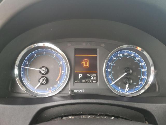 2T1BURHE2JC111268 - 2018 TOYOTA COROLLA L WHITE photo 9