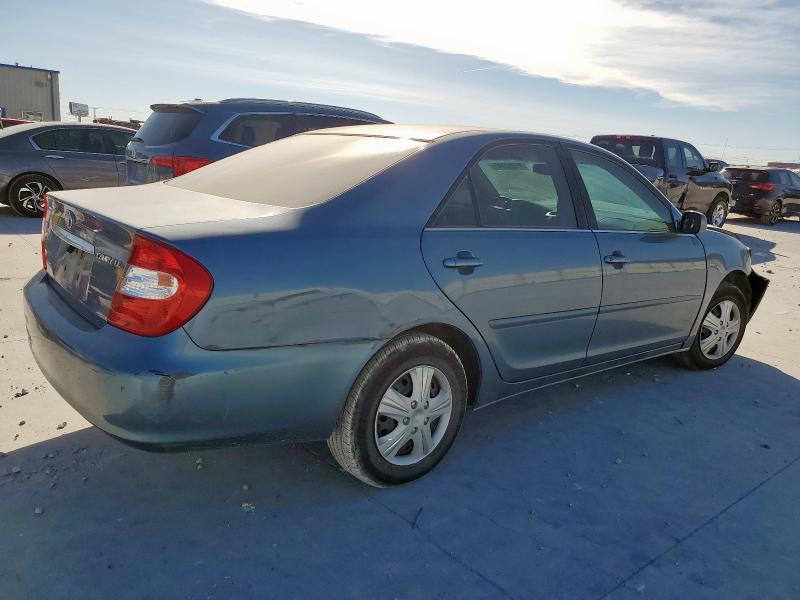 4T1BE30K14U837802 - 2004 TOYOTA CAMRY LE BLUE photo 3
