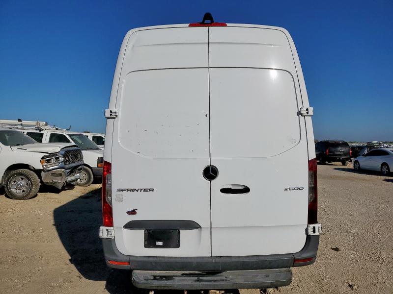 W1W4DDHY6MT051115 - 2021 MERCEDES-BENZ SPRINTER 2500 WHITE photo 6