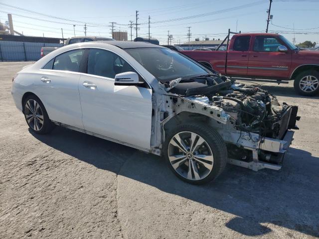 WDDSJ4EB9KN752444 - 2019 MERCEDES-BENZ CLA 250 WHITE photo 4