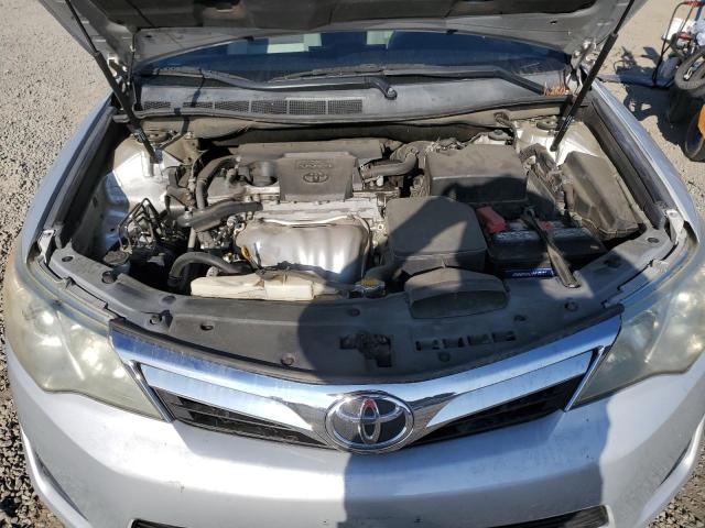 4T4BF1FK0CR199569 - 2012 TOYOTA CAMRY BASE SILVER photo 11