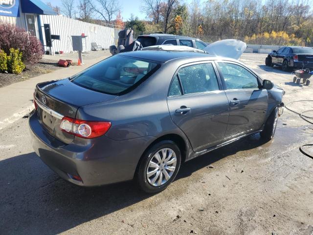 2T1BU4EE2DC001610 - 2013 TOYOTA COROLLA BASE Gris photo 3