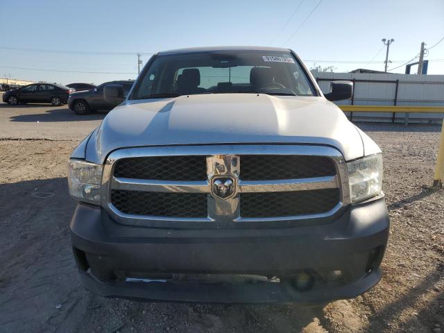 1C6RR6FG7JS336472 - 2018 RAM 1500 ST Silber Foto 5
