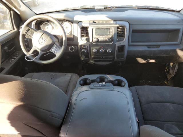 1C6RR6FG7JS336472 - 2018 RAM 1500 ST Silber Foto 8