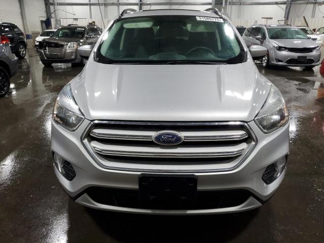1FMCU0GD5JUA43717 - 2018 FORD ESCAPE SE 银色 照片 5