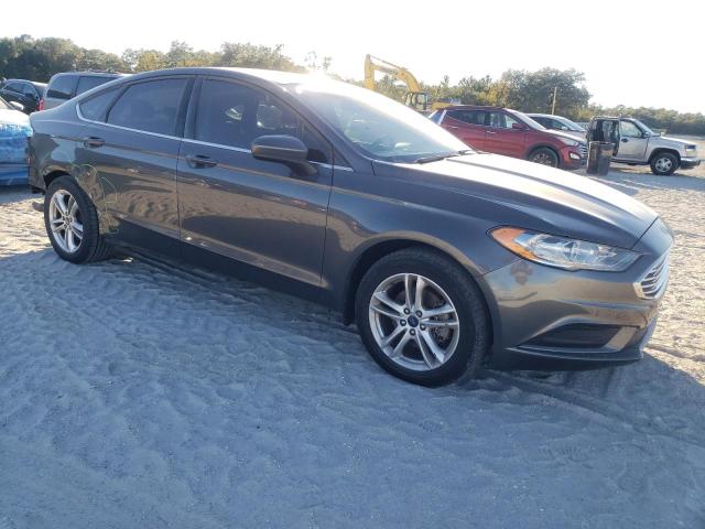 3FA6P0HD7JR174734 - 2018 FORD FUSION SE GRAY photo 4