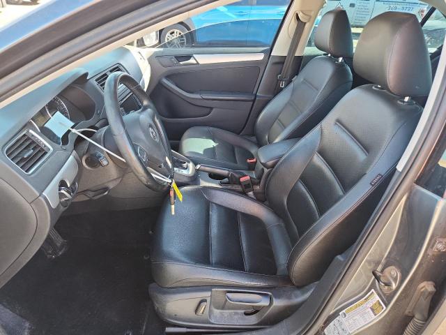 3VWDX7AJXDM425948 - 2013 VOLKSWAGEN JETTA SE 灰色 照片 7