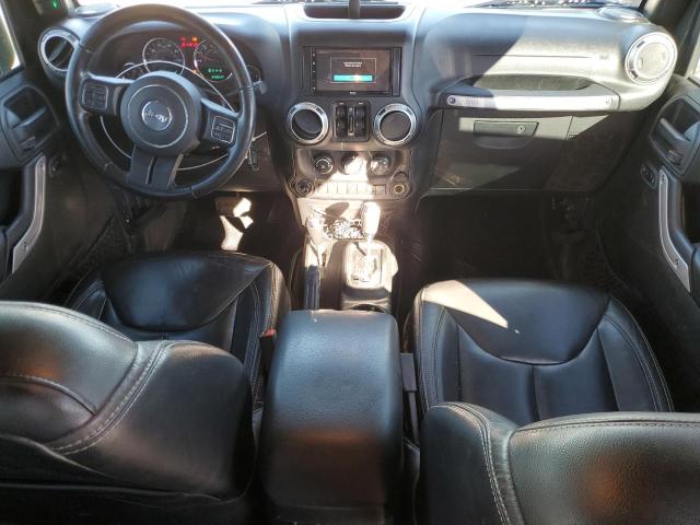 1C4BJWEG9HL600069 - 2017 JEEP WRANGLER U SAHARA GRAY photo 8