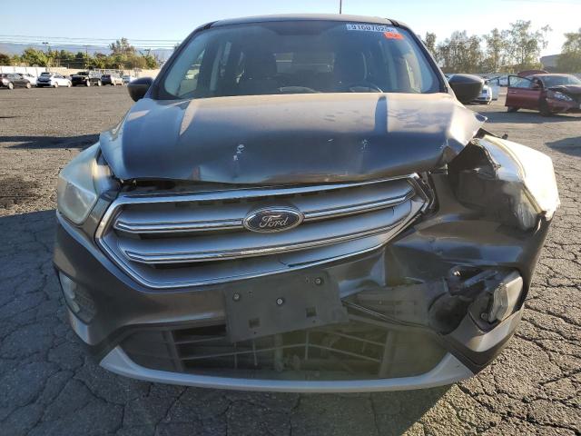 1FMCU0GD6HUA40819 - 2017 FORD ESCAPE SE Сұр фото 5