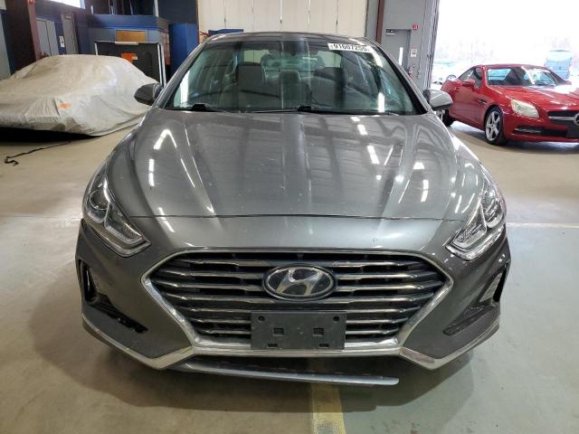 5NPE24AF8KH776408 - 2019 HYUNDAI SONATA SE Grau Foto 5
