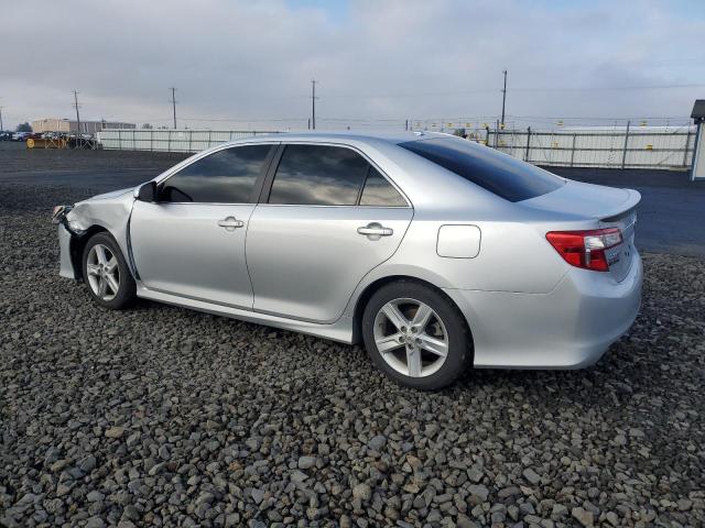 4T1BF1FK9CU502245 - 2012 TOYOTA CAMRY BASE SILVER photo 2