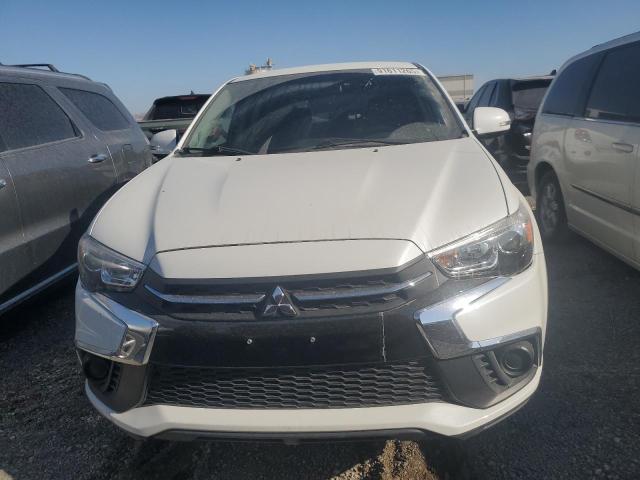 JA4AR3AU6KU000930 - 2019 MITSUBISHI OUTLANDER ES WHITE photo 5