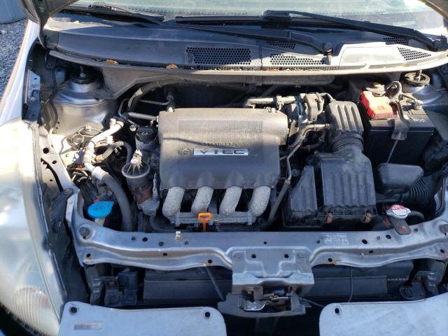 JHMGD38628S034601 - 2008 HONDA FIT SPORT SILVER photo 11