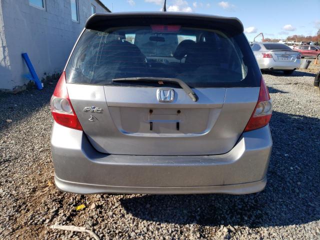 JHMGD38628S034601 - 2008 HONDA FIT SPORT SILVER photo 6