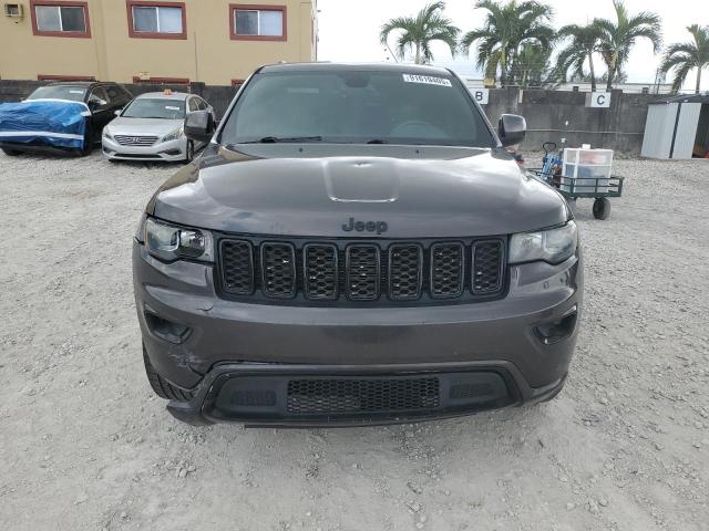 1C4RJEAG3JC288934 - 2018 JEEP GRAND CHER LAREDO GRAY photo 5