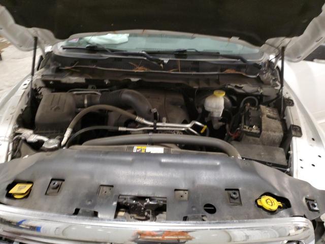 1C6RR7TT6KS609331 - 2019 RAM 1500 CLASS SLT Білий фото 11