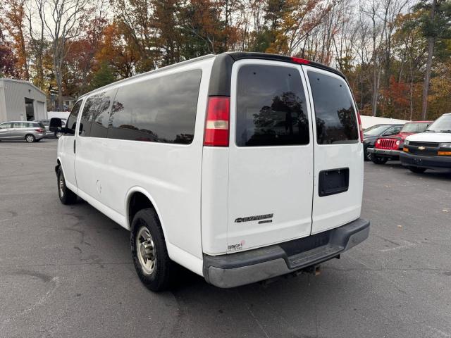 1GAZG1FA3E1199063 - 2014 CHEVROLET EXPRESS G3 LT WHITE photo 2