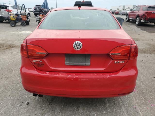 3VWDX7AJ7DM310482 - 2013 VOLKSWAGEN JETTA SE RED photo 6