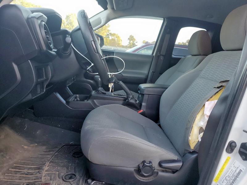 5TFRX5GN8HX100531 - 2017 TOYOTA TACOMA ACCESS CAB Белый фото 7