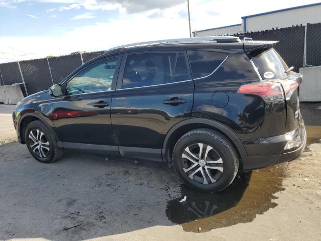 2T3BFREV5GW536402 - 2016 TOYOTA RAV4 LE BLACK photo 2