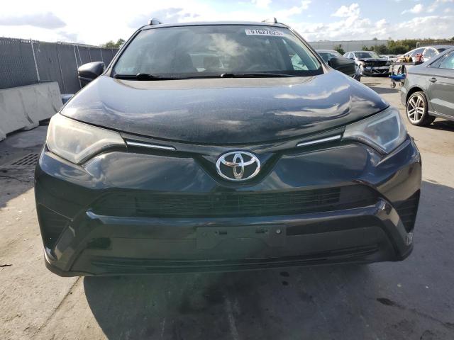 2T3BFREV5GW536402 - 2016 TOYOTA RAV4 LE BLACK photo 5