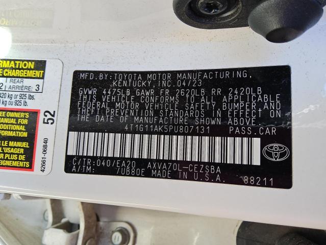 4T1G11AK5PU807131 - 2023 TOYOTA CAMRY SE NIGHT SHADE WHITE photo 12