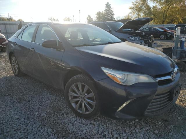 4T1BF1FK9FU946987 - 2015 TOYOTA CAMRY LE BLUE photo 4