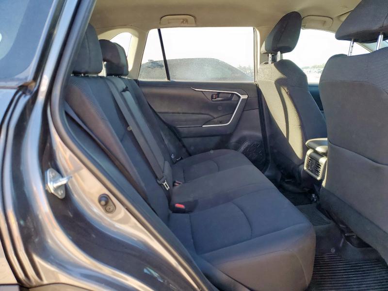 2T3F1RFV1RC480624 - 2024 TOYOTA RAV4 LE GRAY photo 11