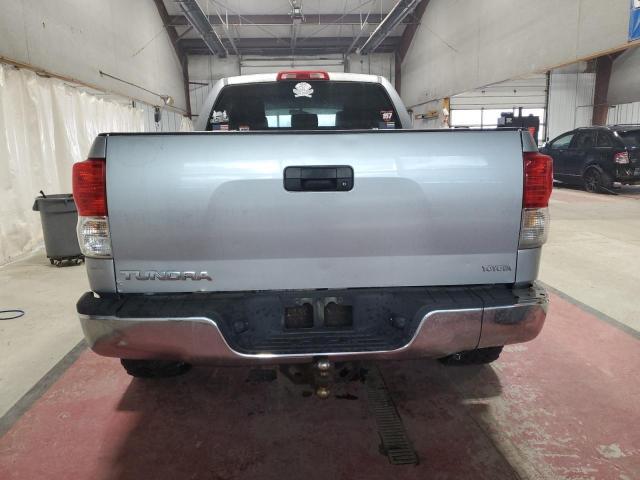5TFRM5F17DX053347 - 2013 TOYOTA TUNDRA DOUBLE CAB SR5 SILVER photo 6