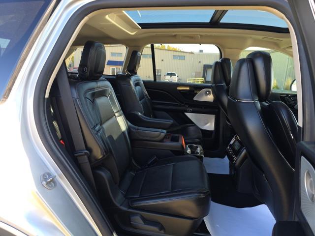 5LM5J7XC8LGL29223 - 2020 LINCOLN AVIATOR RESERVE 银色 照片 6