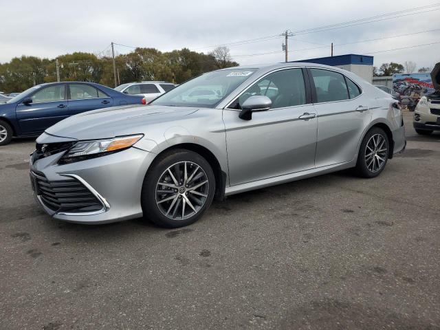 2024 TOYOTA CAMRY XLE, 