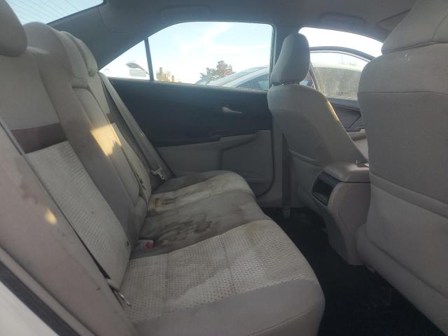 4T1BF1FK2CU524684 - 2012 TOYOTA CAMRY BASE WHITE photo 10