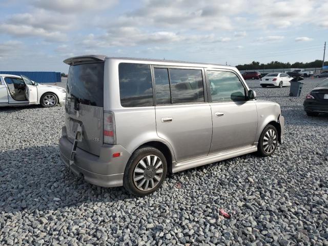 JTLKT324764105027 - 2006 TOYOTA SCION XB Argent photo 3