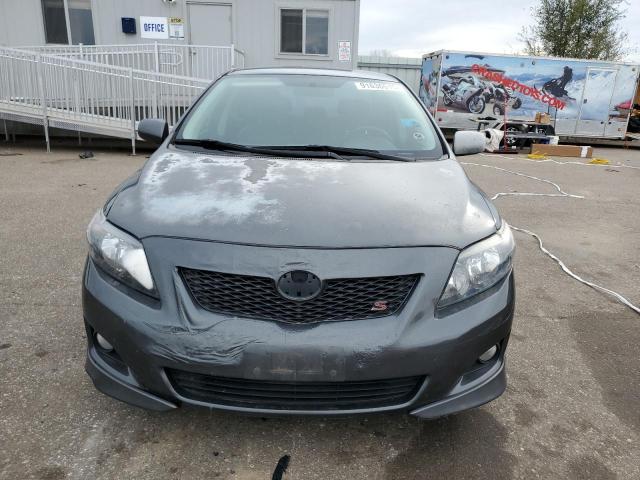 1NXBU4EE9AZ172879 - 2010 TOYOTA COROLLA BASE Մոխրագույն լուսանկար 5