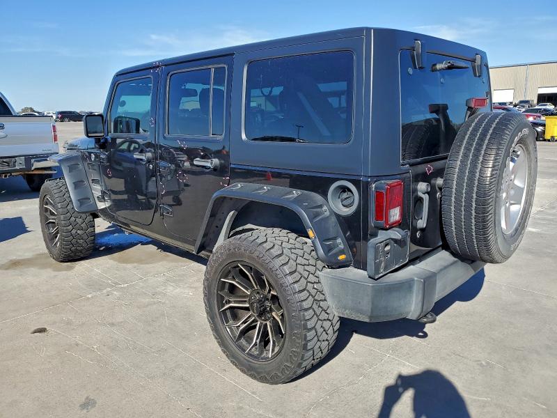 1C4BJWDG3HL696833 - 2017 JEEP WRANGLER U SPORT BLACK photo 2