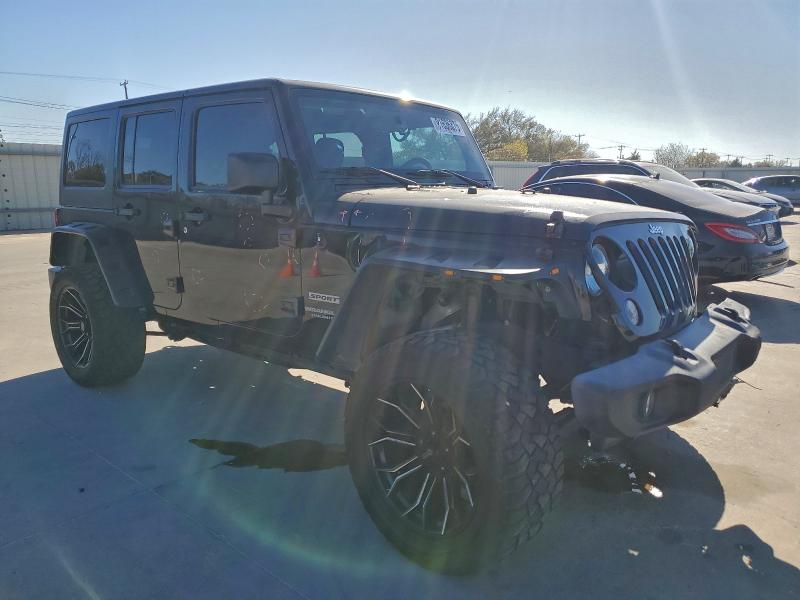 1C4BJWDG3HL696833 - 2017 JEEP WRANGLER U SPORT BLACK photo 4