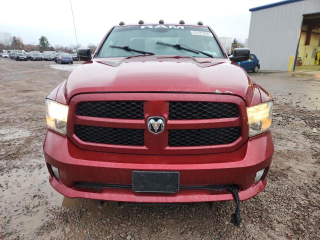 1C6RR7FT4DS682843 - 2013 RAM 1500 ST RED photo 5