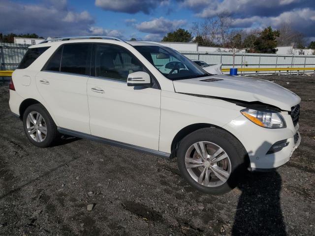 4JGDA5HB2DA128785 - 2013 MERCEDES-BENZ ML 350 4MATIC WHITE photo 4