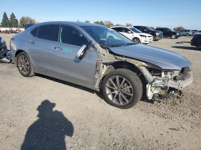 19UUB2F52HA000373 - 2017 ACURA TLX TECH SILVER photo 4