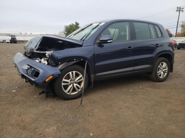 2013 VOLKSWAGEN TIGUAN S, 