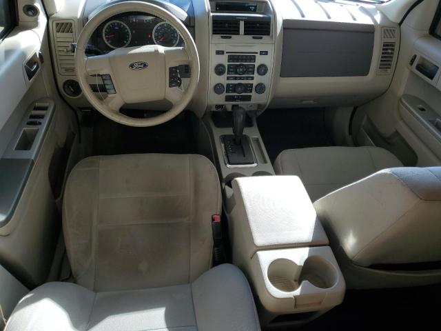 1FMCU9DG3CKC70082 - 2012 FORD ESCAPE XLT SILVER photo 8