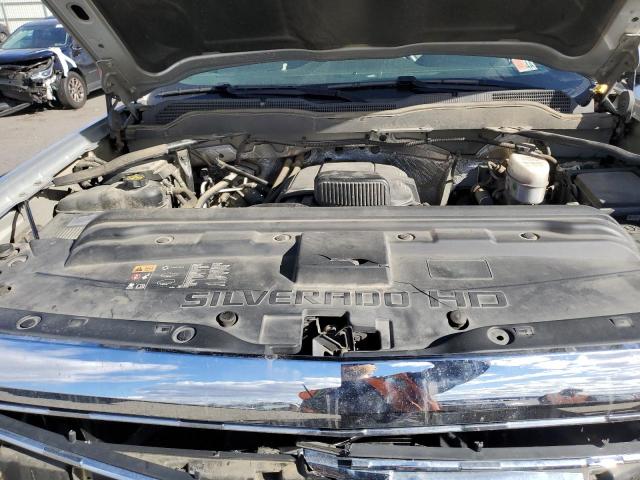 1GC1KUEG8JF233621 - 2018 CHEVROLET SILVERADO K2500 HEAVY DUTY SILVER photo 11