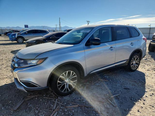 2017 MITSUBISHI OUTLANDER ES, 
