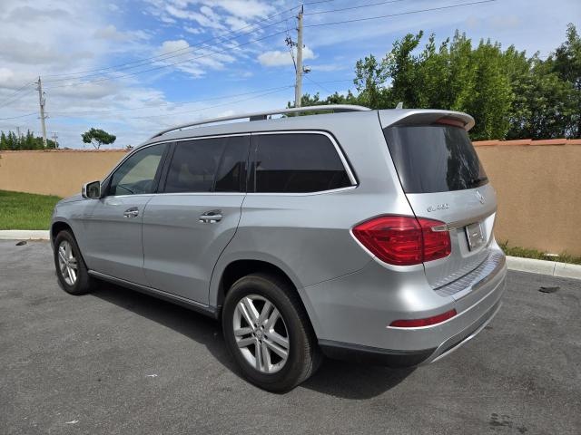 4JGDF7CE4EA323044 - 2014 MERCEDES-BENZ GL 450 4MATIC SILVER photo 3