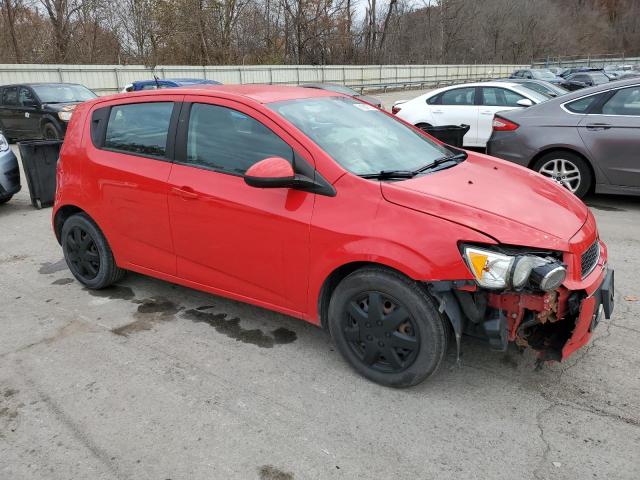 1G1JA6SG7E4198034 - 2014 CHEVROLET SONIC LS RED photo 4