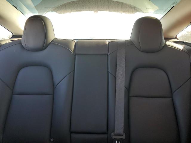 5YJ3E1EB4JF084258 - 2018 TESLA MODEL 3 Білий фото 10