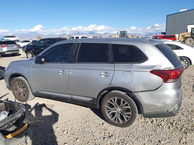 JA4AZ3A38JZ040077 - 2018 MITSUBISHI OUTLANDER SE SILVER photo 2