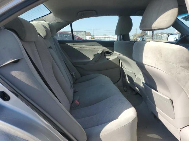 4T4BF3EK6AR007811 - 2010 TOYOTA CAMRY BASE SILVER photo 10