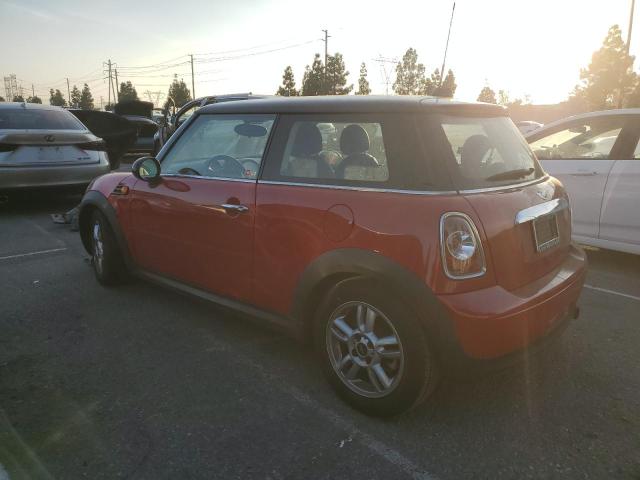 WMWSU3C5XCT261156 - 2012 MINI COOPER RED photo 2