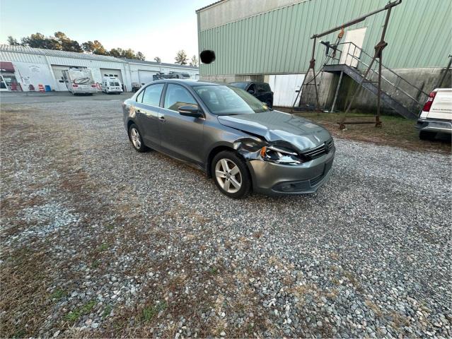 2012 VOLKSWAGEN JETTA TDI, 